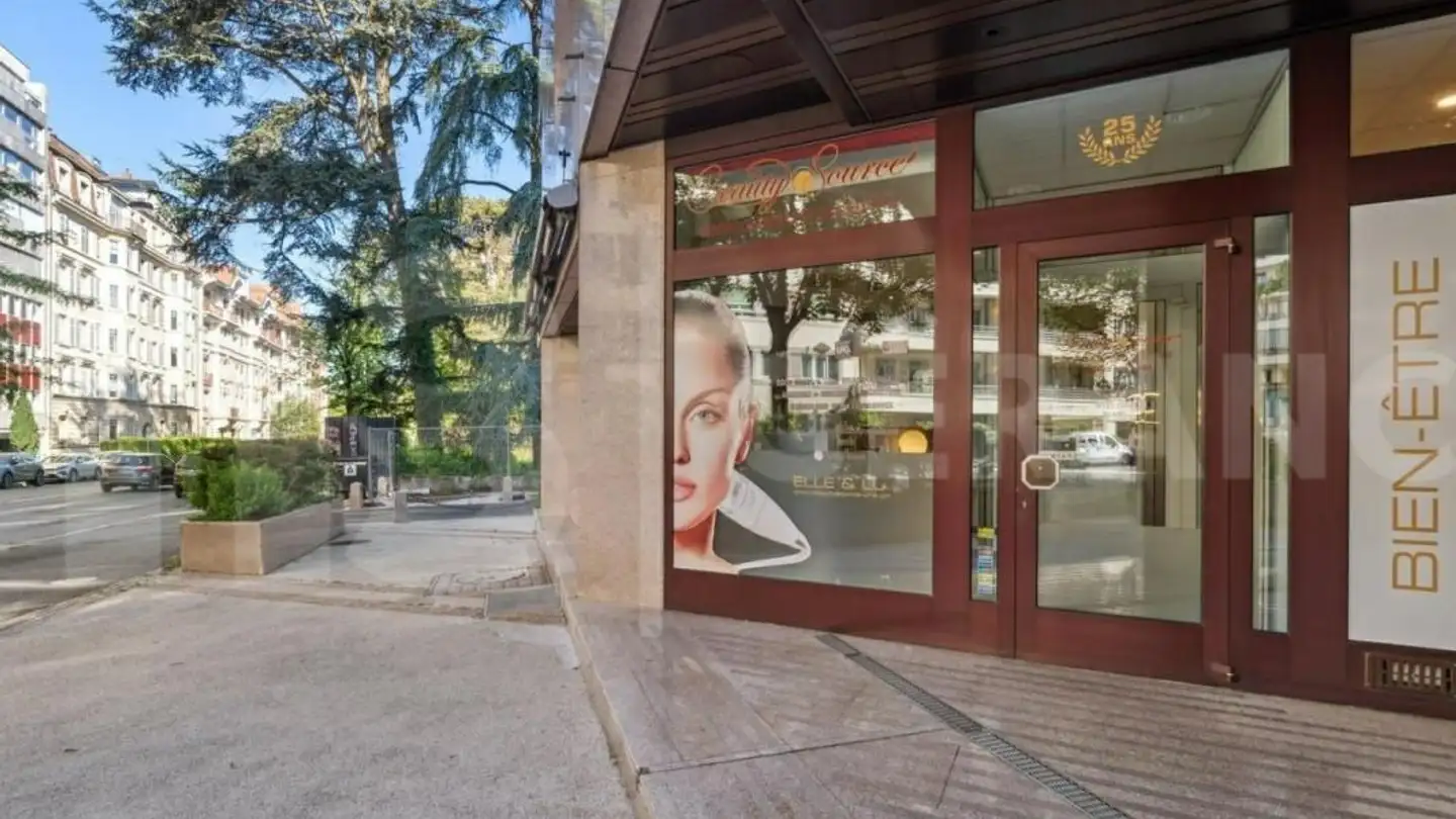 Arcade à louer - Route De Florissant 11, 1206 Genève - Photo 2