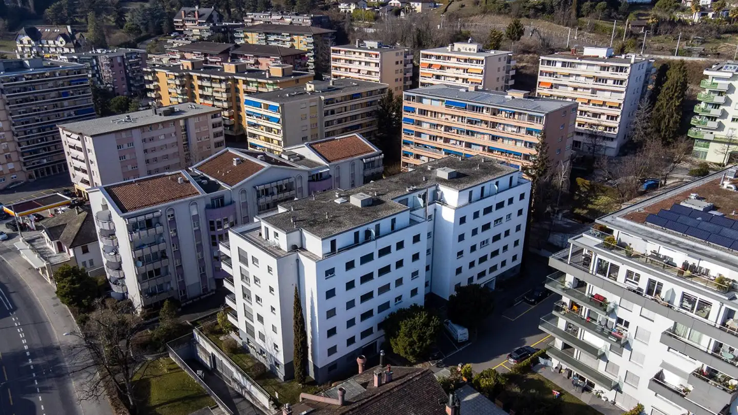 Place de parking souterraine à louer - Rue Du Lac 128a, 1815 Clarens - Photo 3