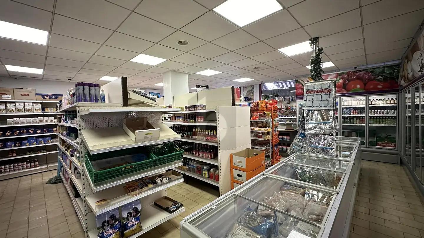 Magasin à louer - 1226 Thônex