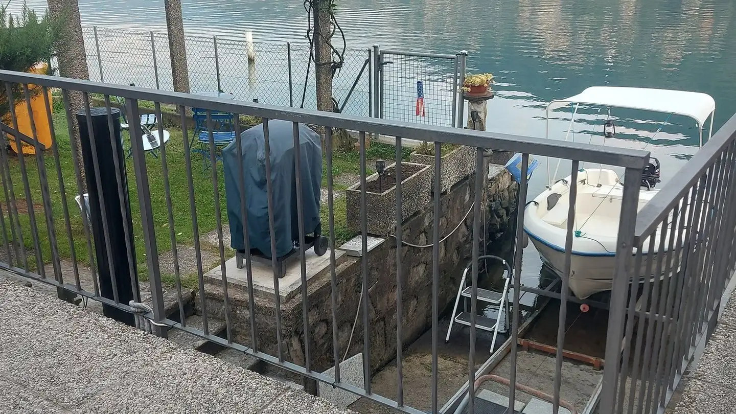 Apartment for rent - Lungolago Pietro Roncaioli 40, 6827 Brusino Arsizio - Photo 4