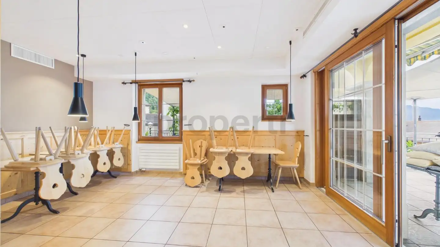 Restaurant for rent - 7307 Jenins - Photo 4