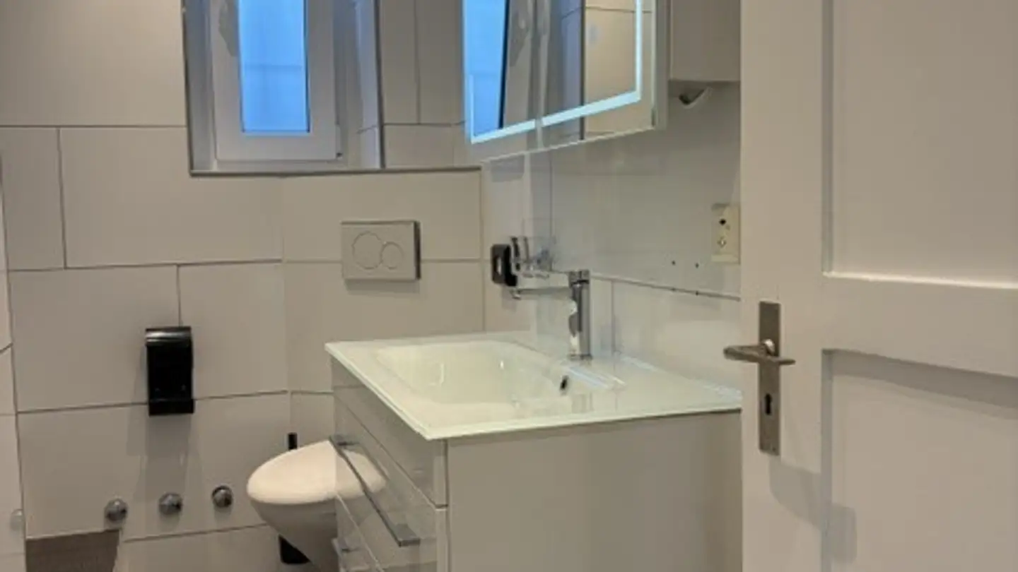 Apartment for rent - Klettgauerstrasse 30, 8212 Neuhausen am Rheinfall - Photo 2