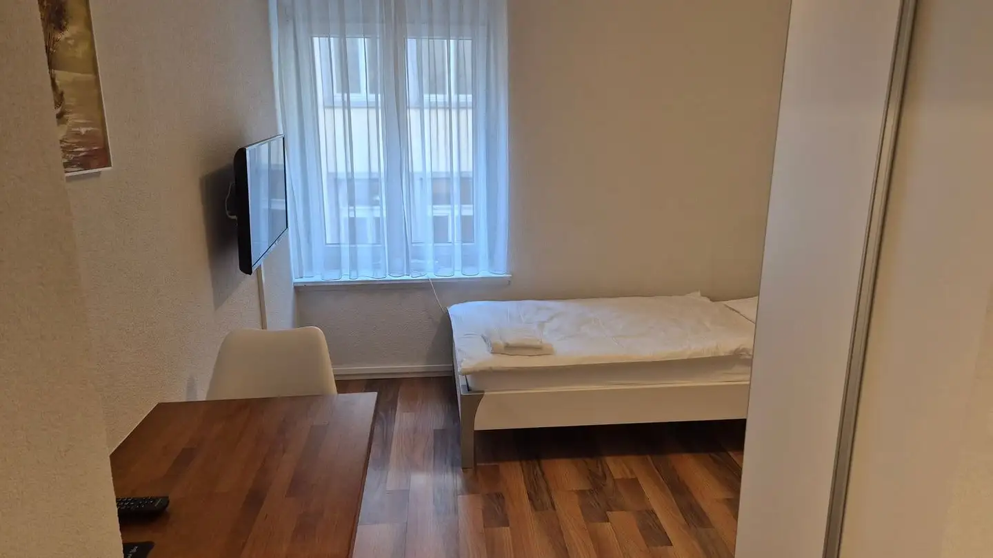 Zimmer mieten - Militärstrasse 12, 8004 Zürich