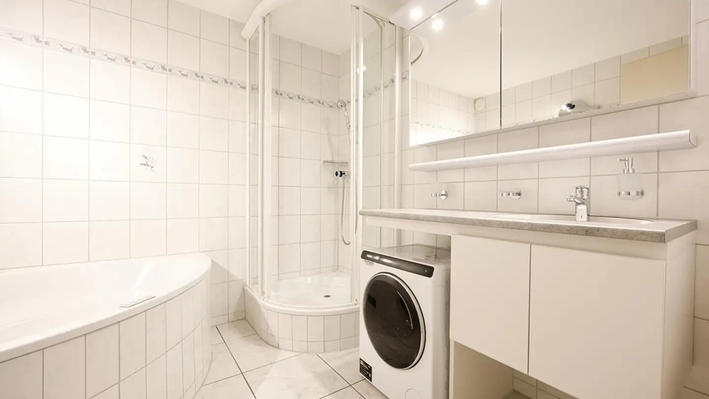 Wohnung mieten - Fliederweg 77, 3661 Uetendorf - Foto 4