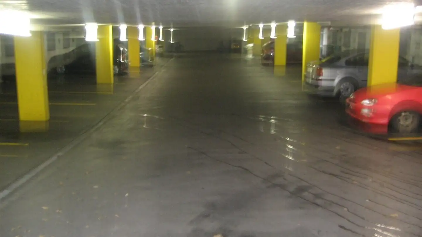 Underground parking space for rent - Isenlaufstrasse, 5620 Bremgarten AG - Photo 2