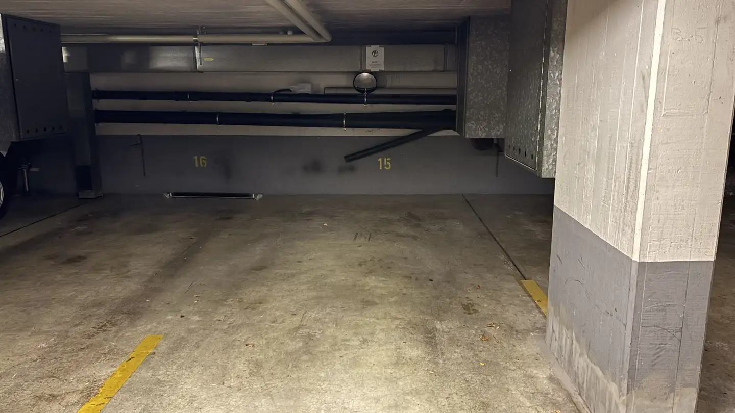 Single garage for rent - Sihlhallenstrasse 19, 8004 Zürich