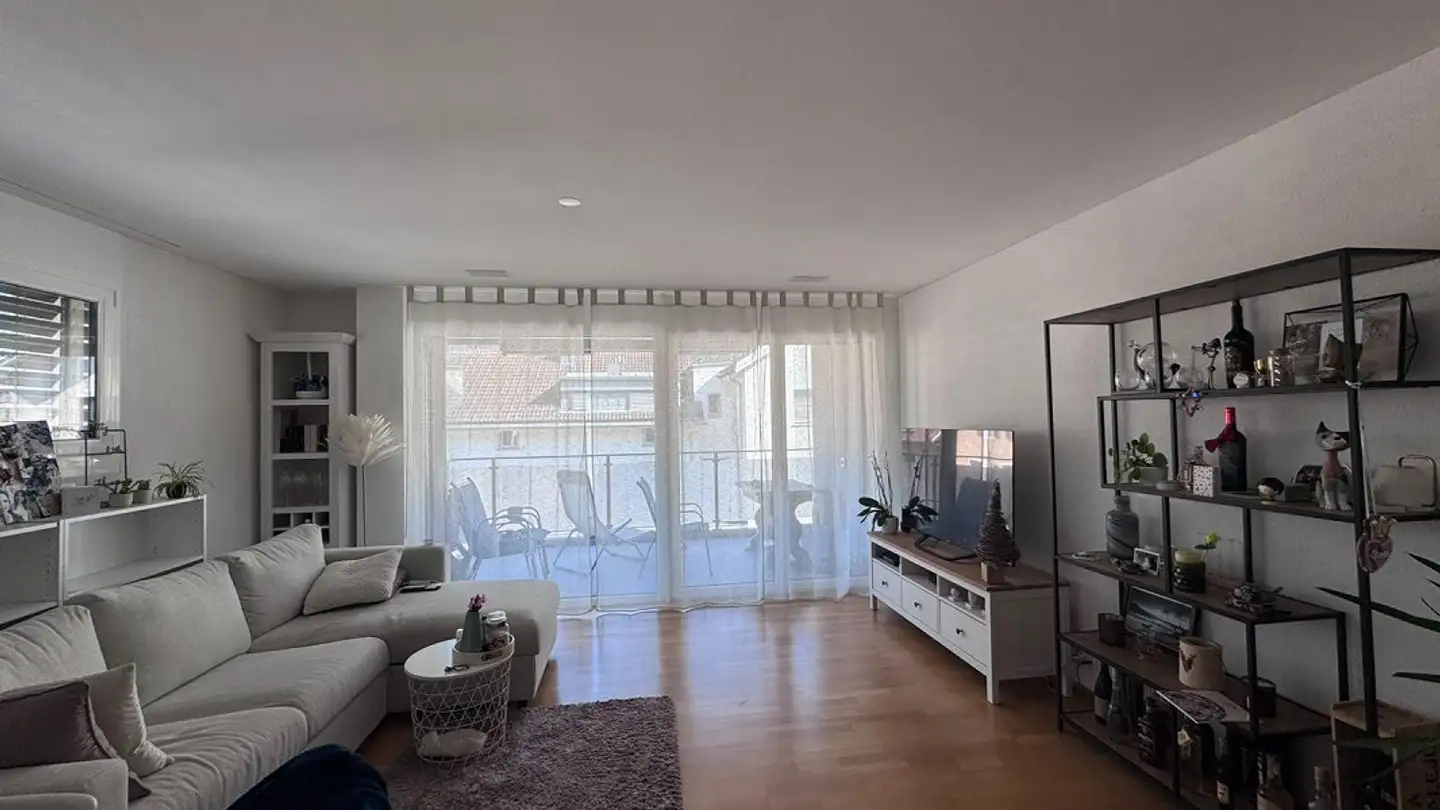 Wohnung mieten - Gassa Sutò 42, 7013 Domat/Ems - Foto 2