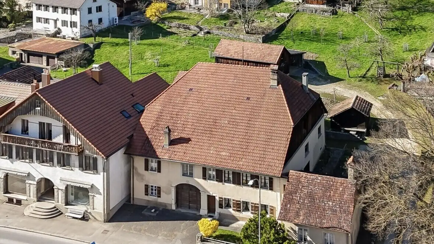 Azienda agricola in vendita - 2738 Court - Photo 2