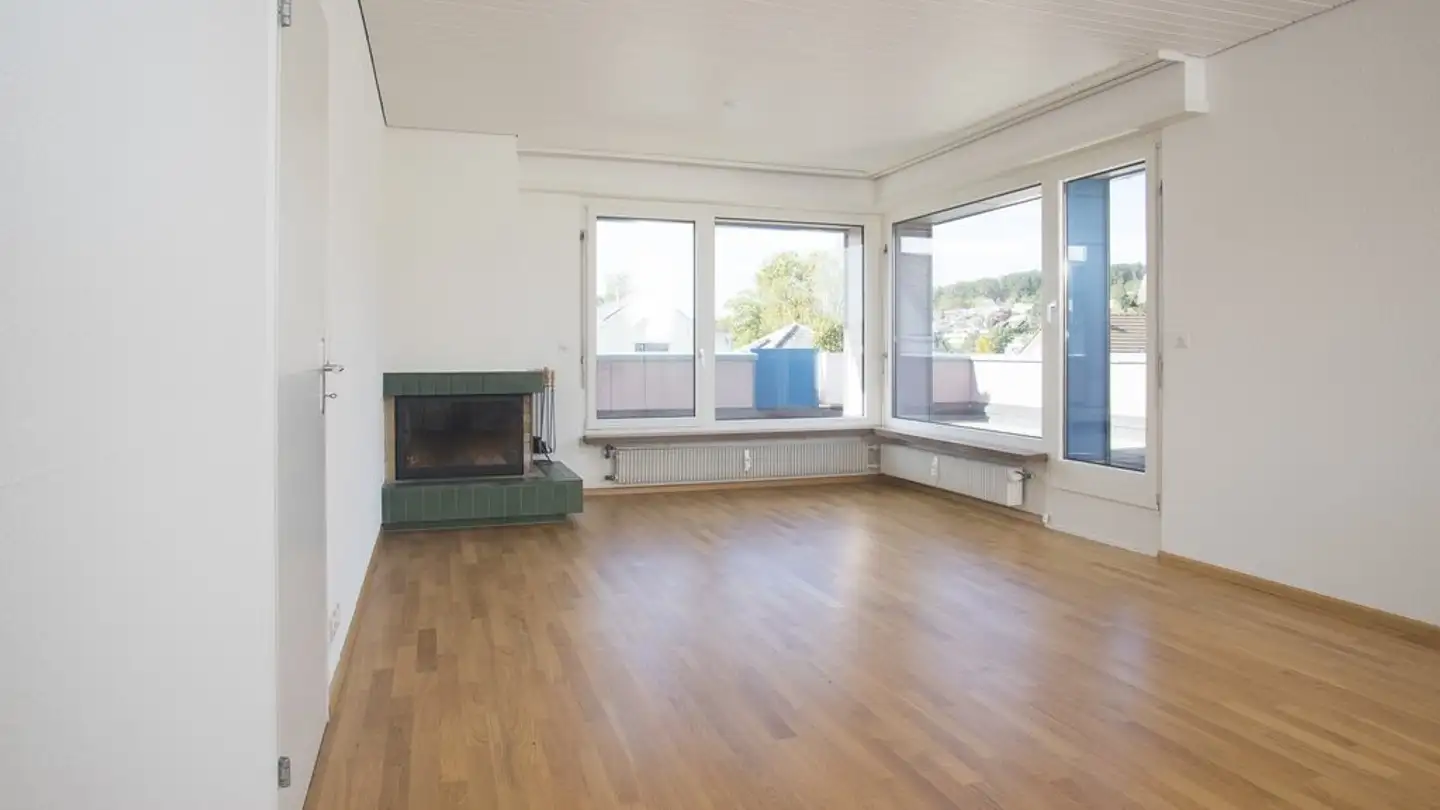 Attic flat for rent - Ettingerstrasse 47, 4153 Reinach BL - Photo 2