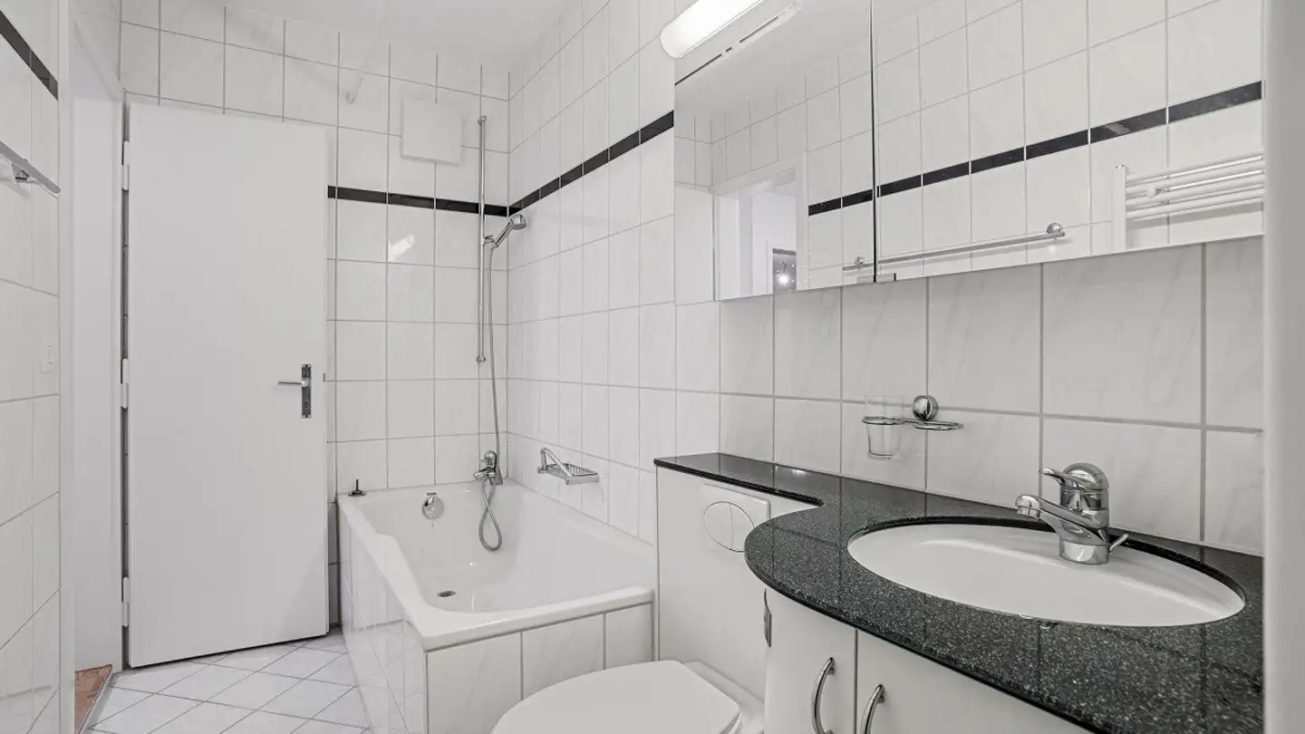 Wohnung mieten - Rue Karl-Stauffer / Karl-Stauffer-Strasse 9, 2502 Biel/Bienne - Foto 3