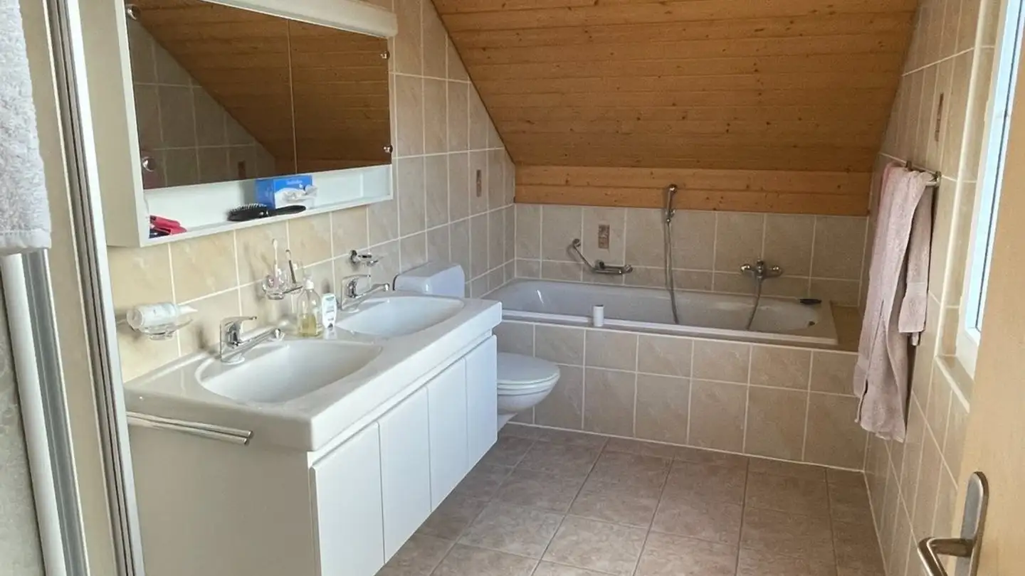 Casa singola in affitto - 1263 Crassier - Photo 4