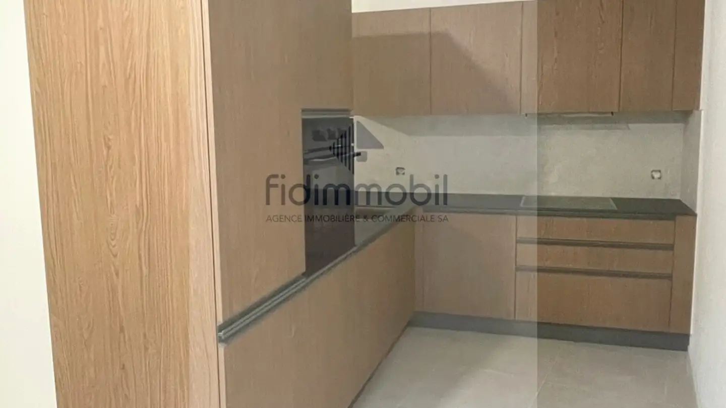 Wohnung mieten - Rue Du Château 4, 2000 Neuchâtel - Foto 3