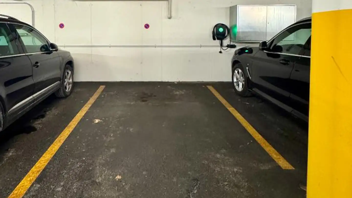 Place de parking souterraine à louer - Gürtelstrasse 80, 7000 Chur