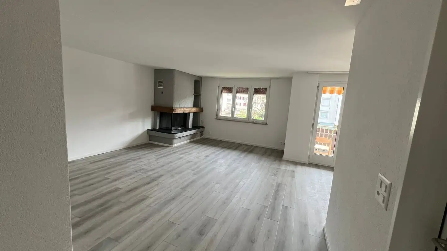 Appartement à louer - 8909 Zwillikon