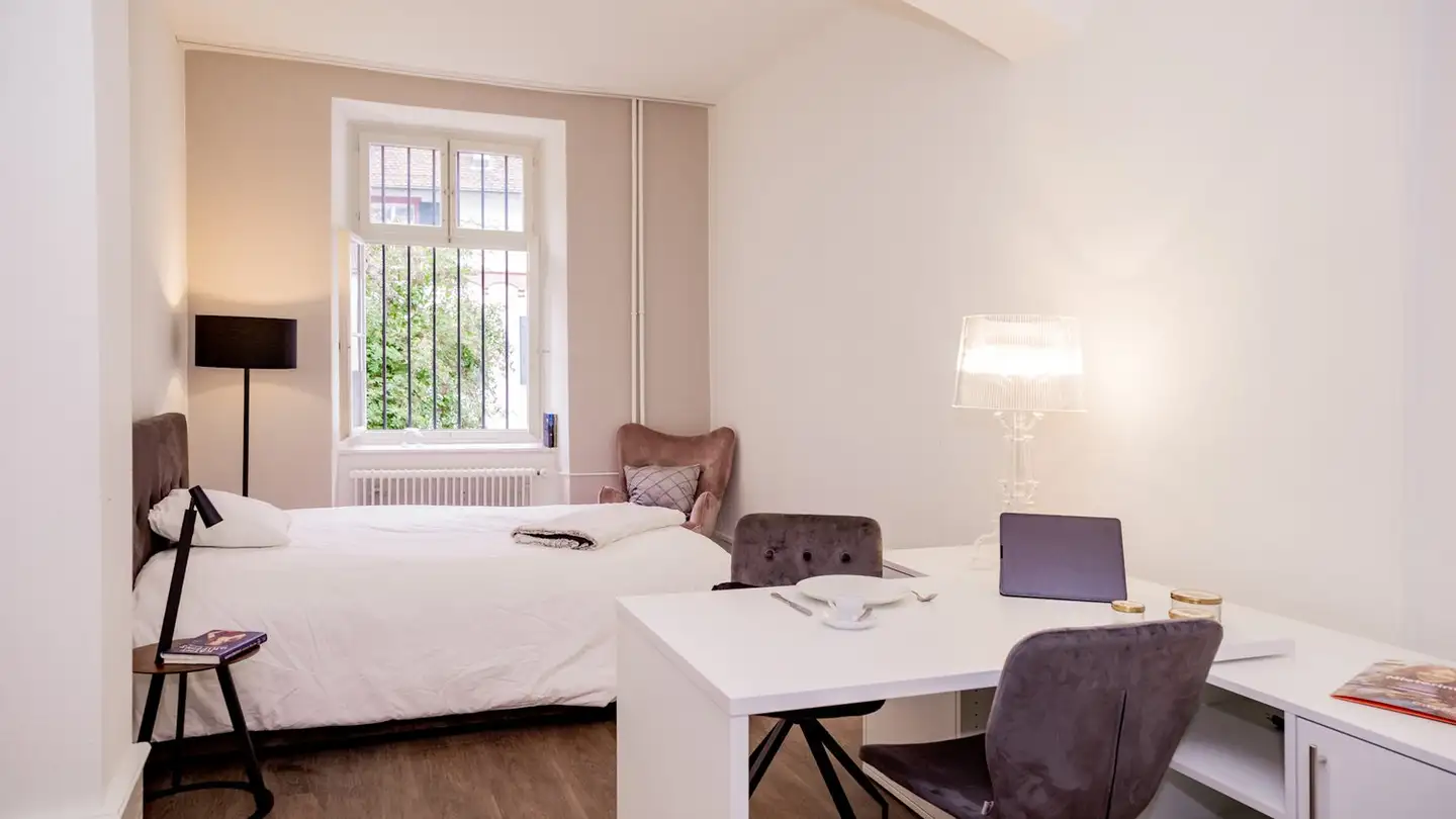 Möblierte Wohnung mieten - Peterskirchplatz 1, 4051 Basel