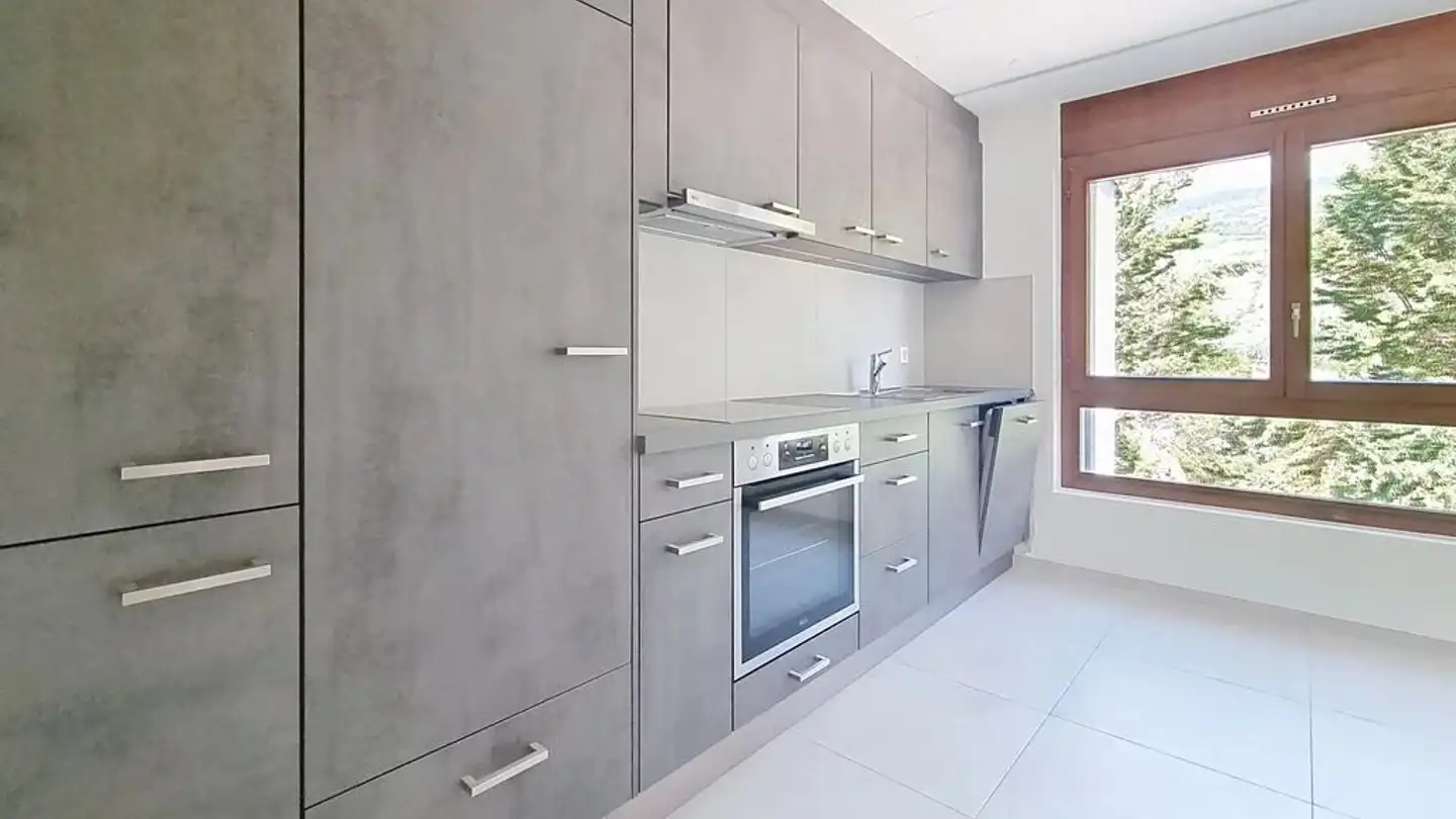 Appartamento in affitto - Rue Du Téléphérique 22, 3966 Chalais - Photo 2