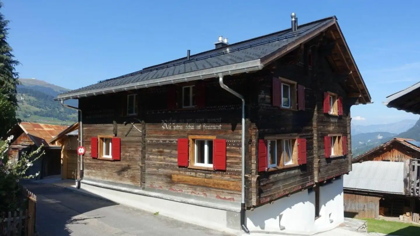 Wohnung kaufen - Via Sutvi 12, 7141 Luven