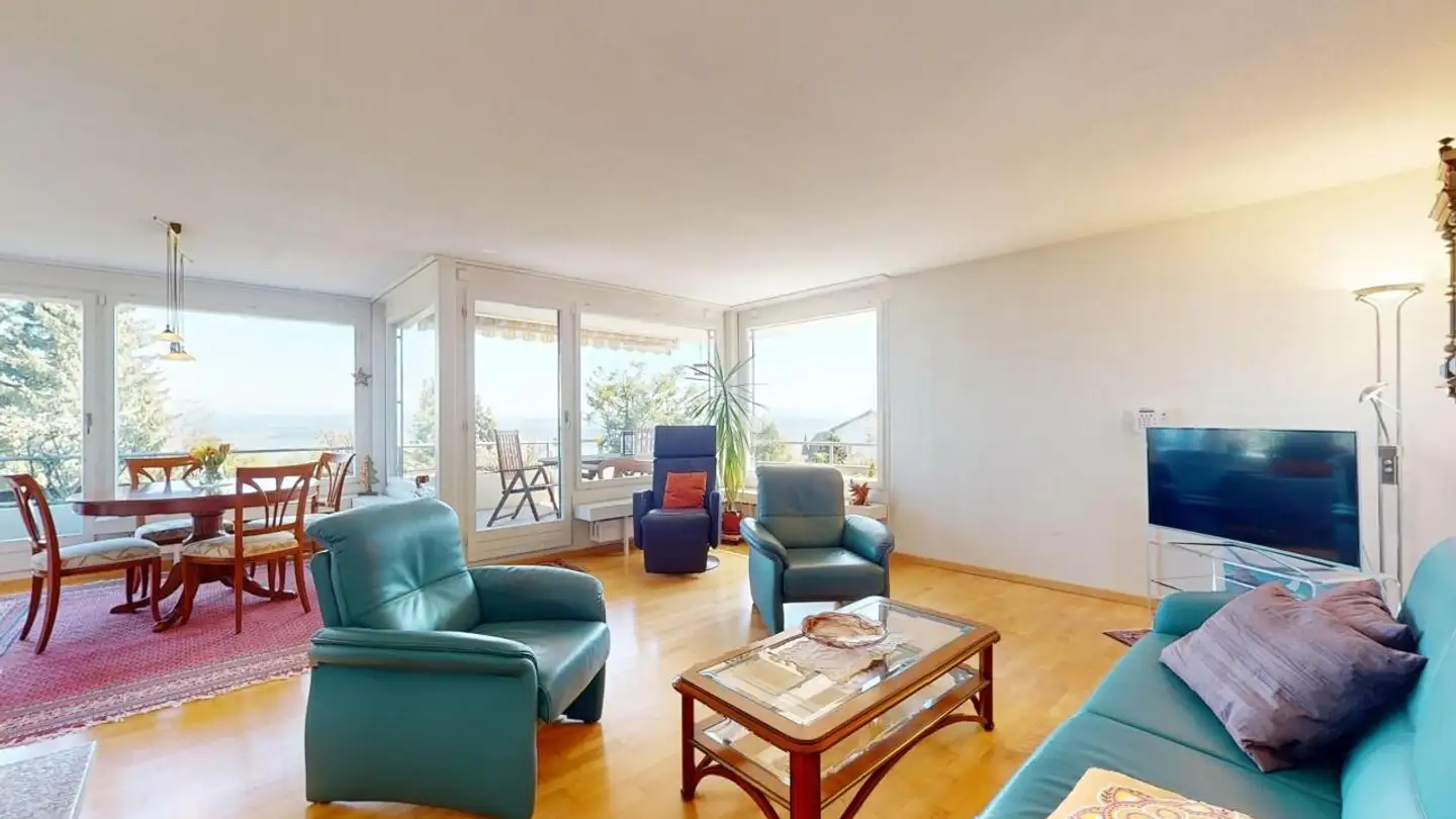Stepped apartment for sale - 2533 Evilard