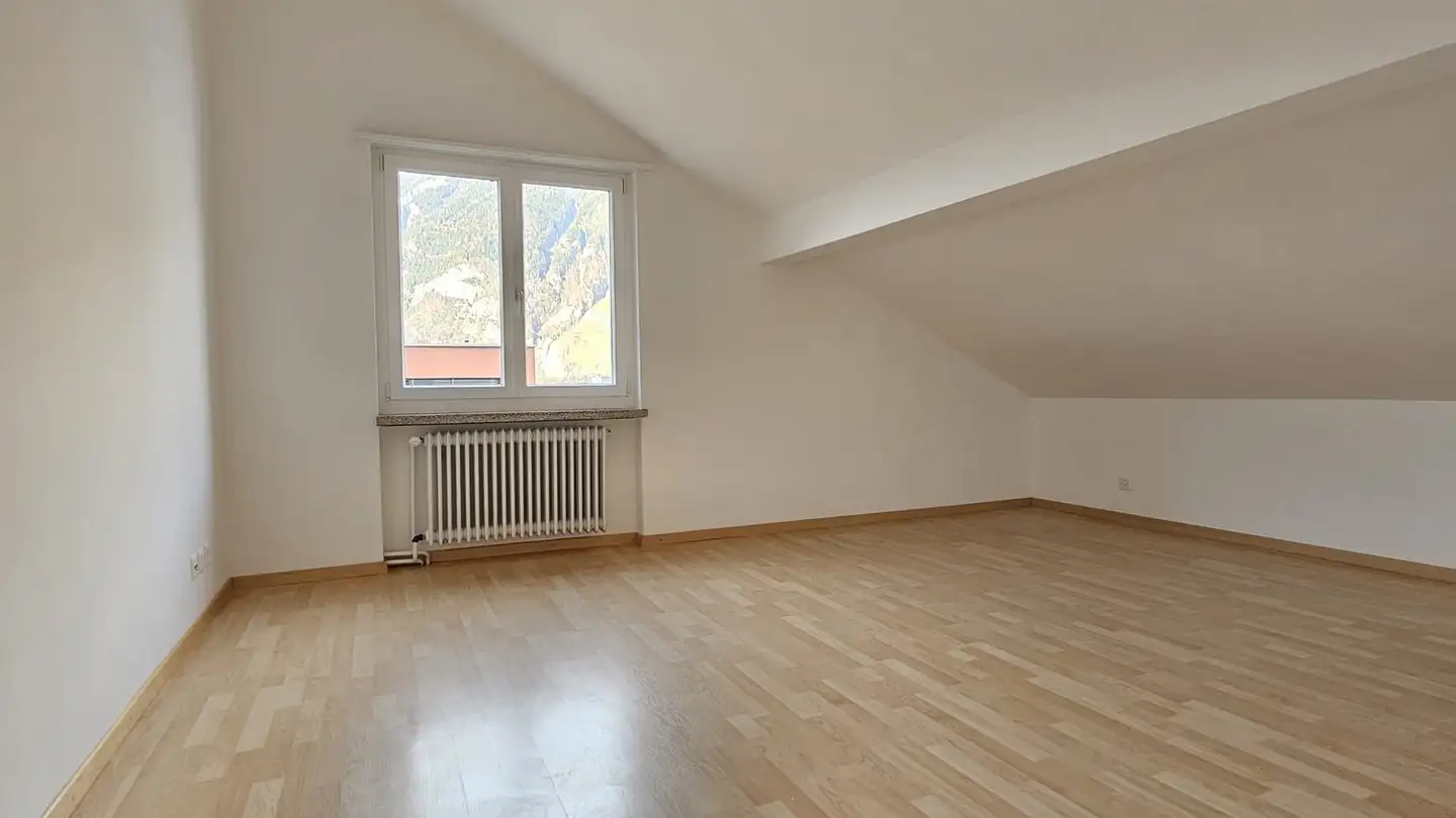 Attique à louer - Salvatorenstrasse 58, 7000 Chur - Photo 4