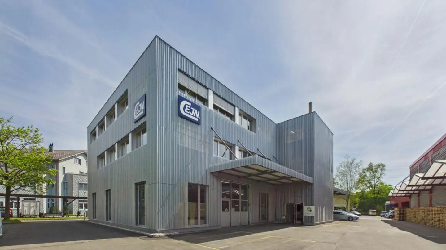 Workshop for rent - Langackerstrasse 35, 6330 Cham