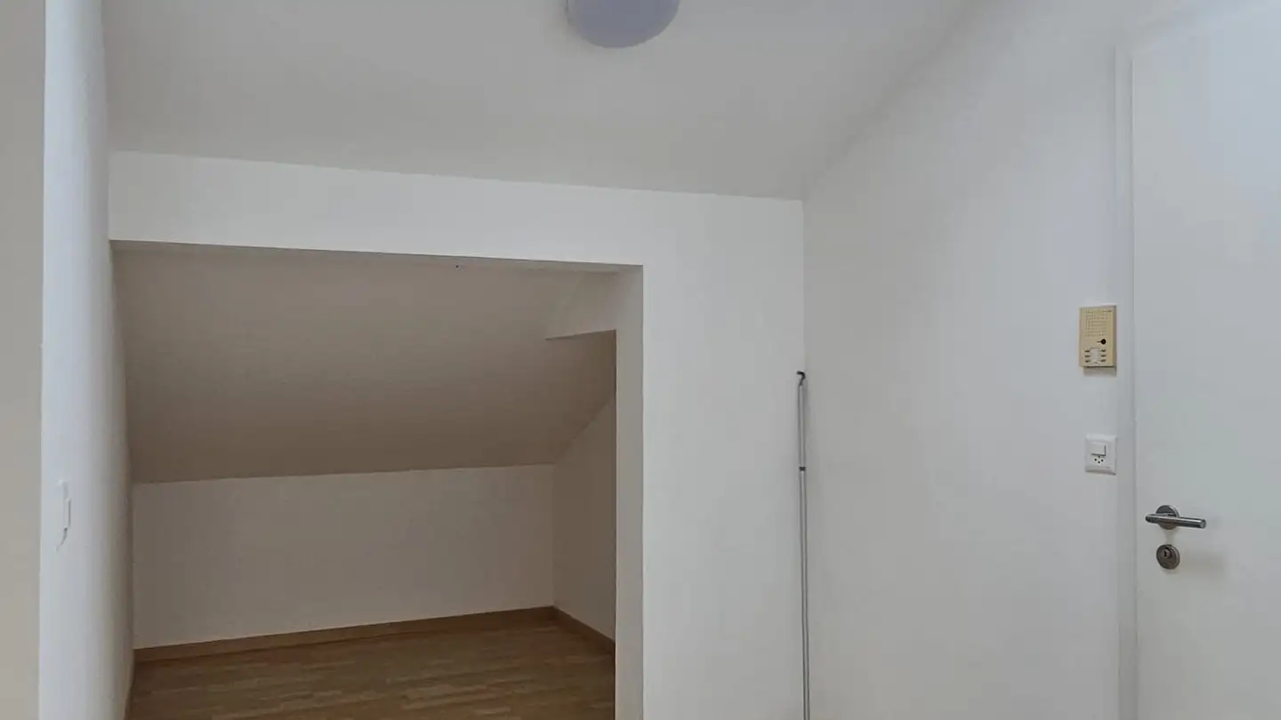 Attique à louer - Salvatorenstrasse 58, 7000 Chur - Photo 2