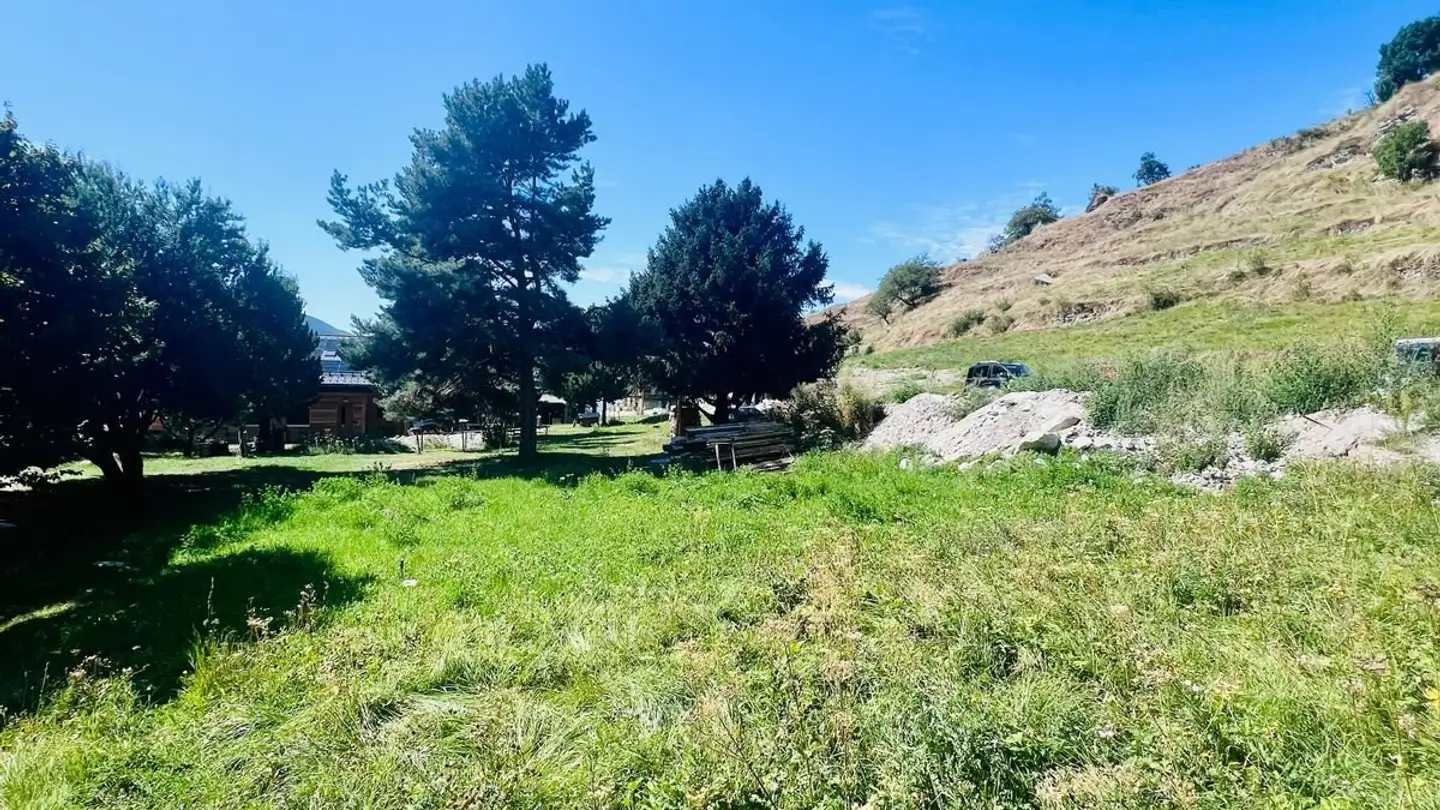 Constructible plot for sale - 1968 Mase - Photo 2