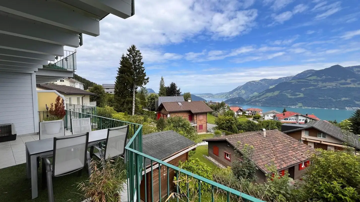 Casa bifamiliare in affitto - Steinenweg 2, 6376 Emmetten