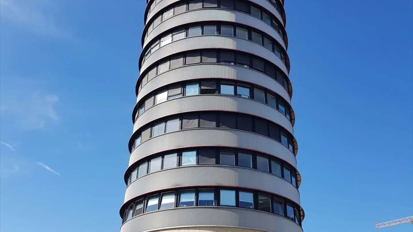 Place de parking extérieure à louer - Espacité 1, 2300 La Chaux-de-Fonds