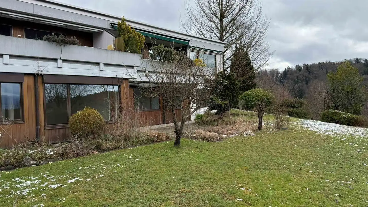 Place de parking souterraine à louer - Johannisburgstrasse 38, 8700 Küsnacht ZH