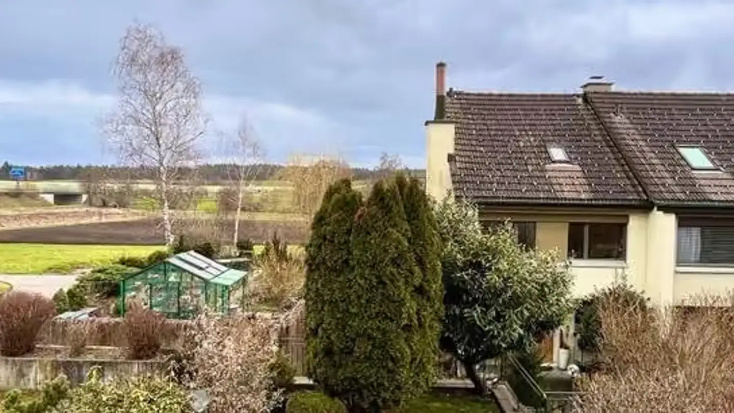 Appartement à louer - Unterloostrasse 3, 8461 Oerlingen