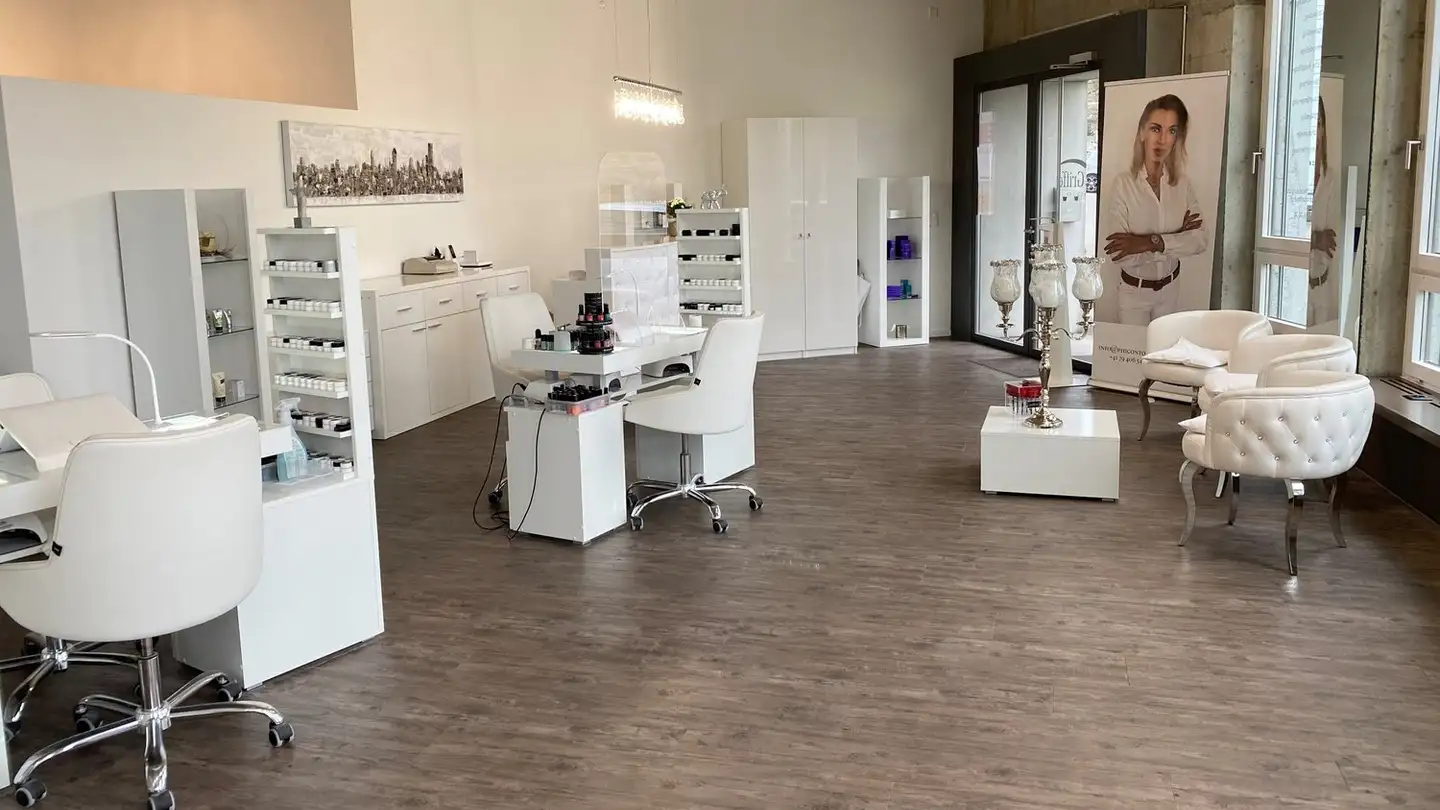 Arztpraxis mieten - Husmatt 1, 5405 Dättwil AG - Foto 3