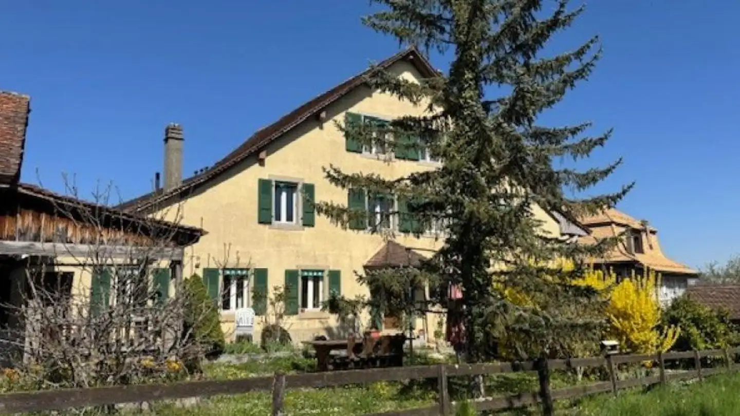 Mehrfamilienhaus kaufen - Rue Du Château 17, 1026 Echandens