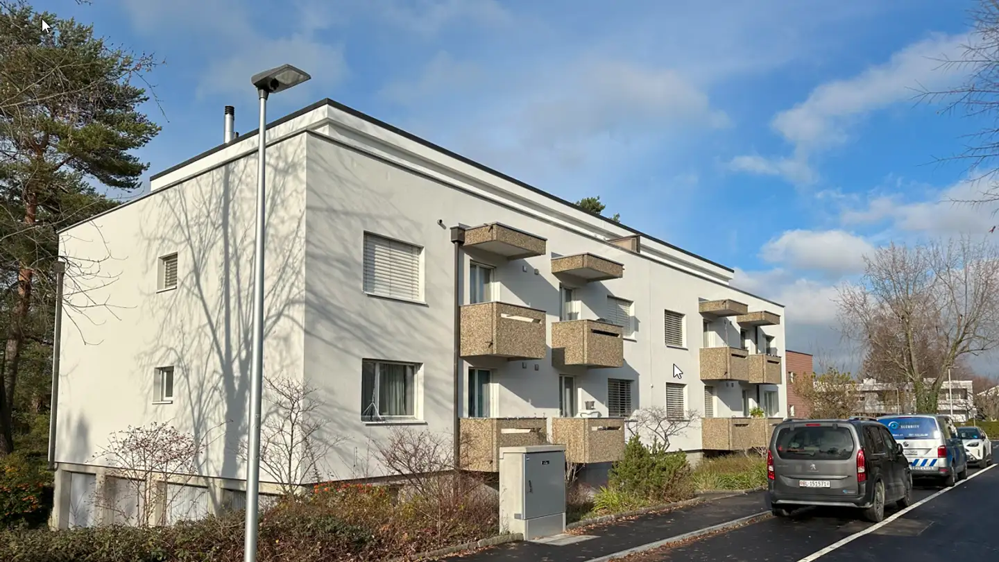 Dachgeschosswohnung mieten - Neumattring 2, 4147 Aesch BL