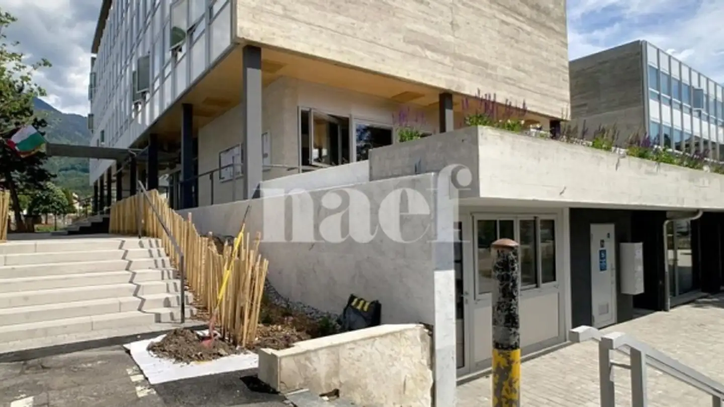 Gewerbe mieten - Place Du Marché 1, 1860 Aigle - Foto 2