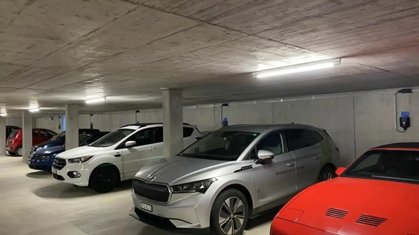 Place de parking extérieure à louer - Grundstrasse, 9502 Braunau - Photo 2