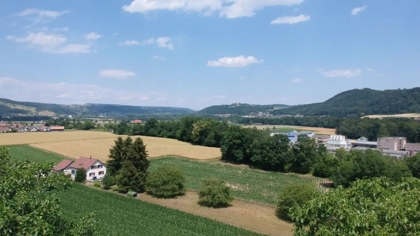 Constructible plot for sale - Schlossweg, 5106 Veltheim AG