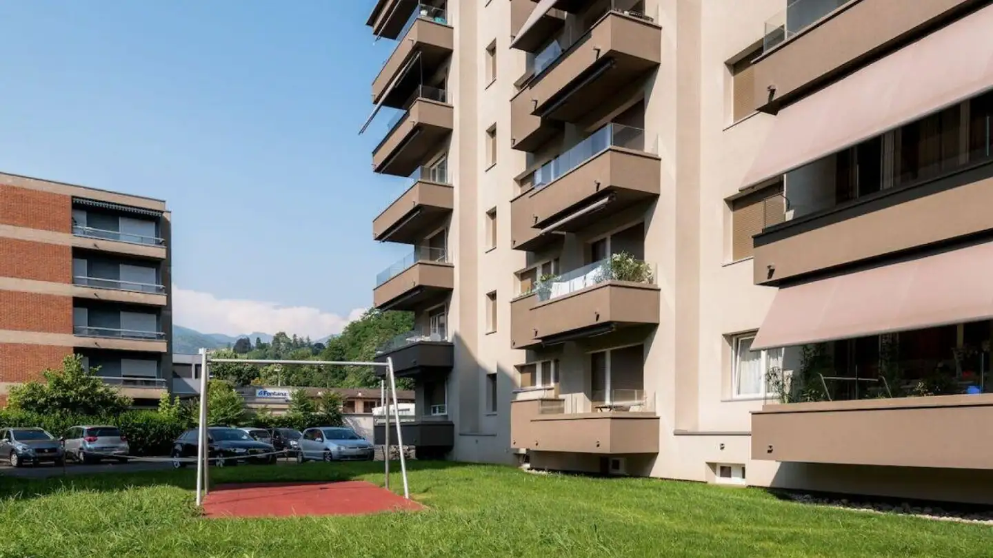 Parcheggio esterno in affitto - Via Giovanni Maraini 21, 6963 Pregassona - Photo 2