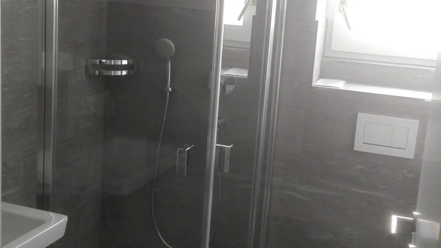 Appartement à louer - Burgstrasse 1, 7012 Felsberg - Photo 3