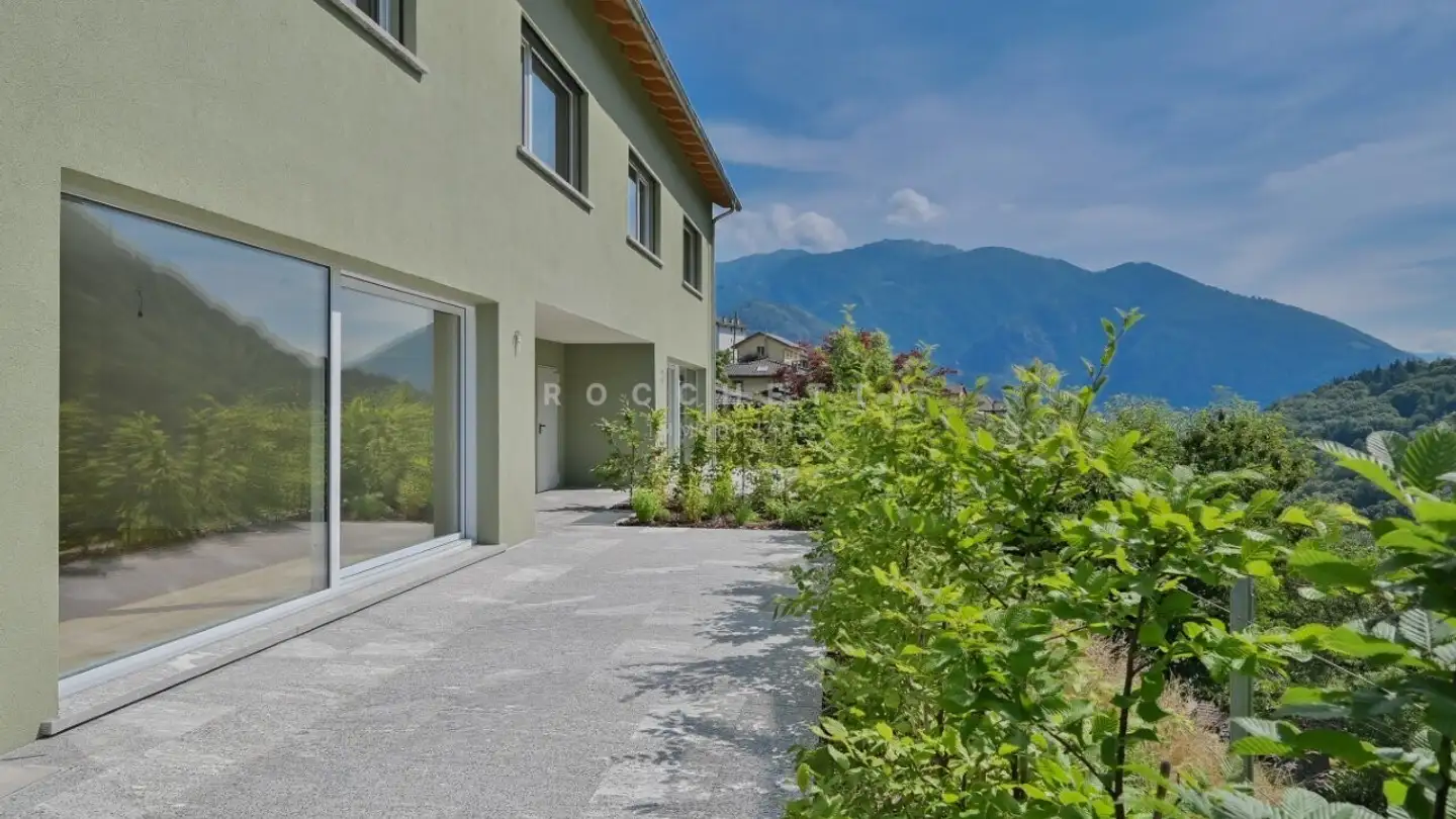 Single house for sale - 6655 Intragna