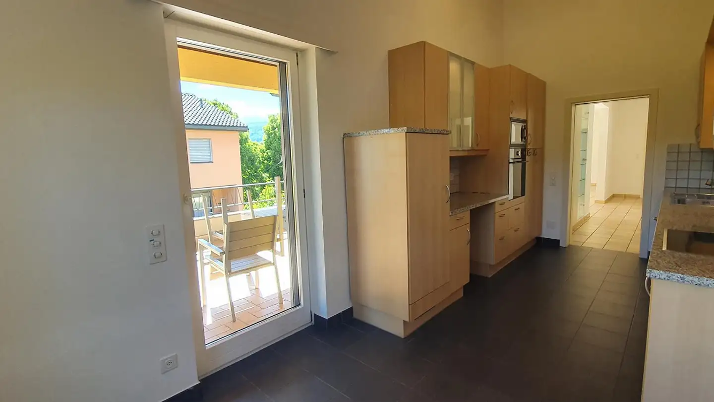 Appartamento in affitto - Via Cantonale 5, 6949 Comano - Foto 2