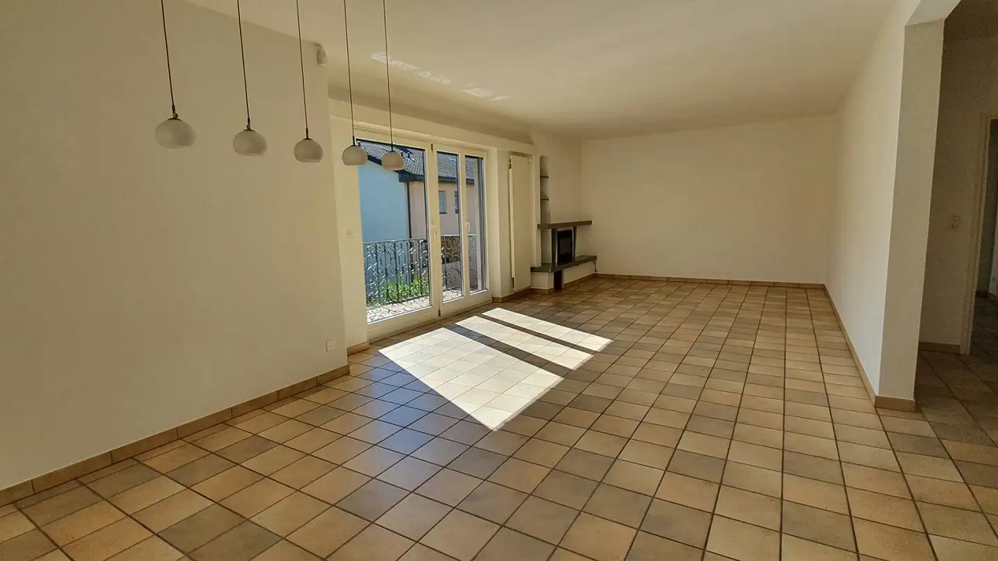 Appartamento in affitto - Via Cantonale 5, 6949 Comano - Foto 3