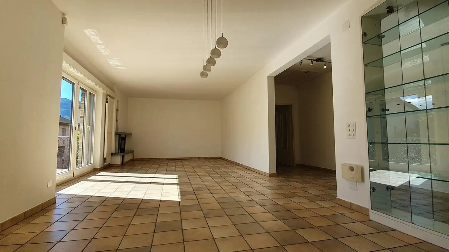 Appartamento in affitto - Via Cantonale 5, 6949 Comano - Foto 4