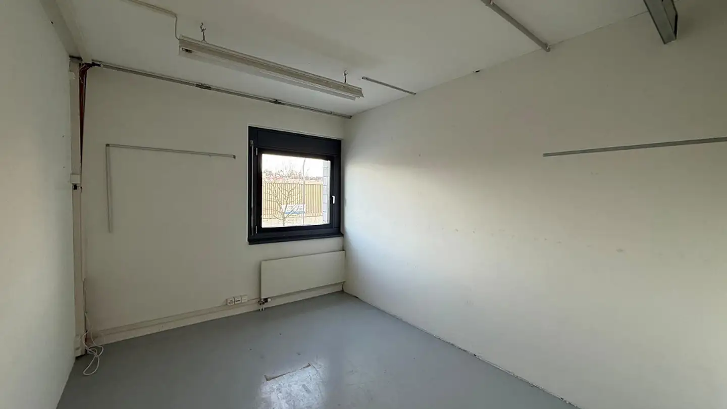 Office space for rent - Geissbüelstrasse 15, 8604 Volketswil - Photo 2