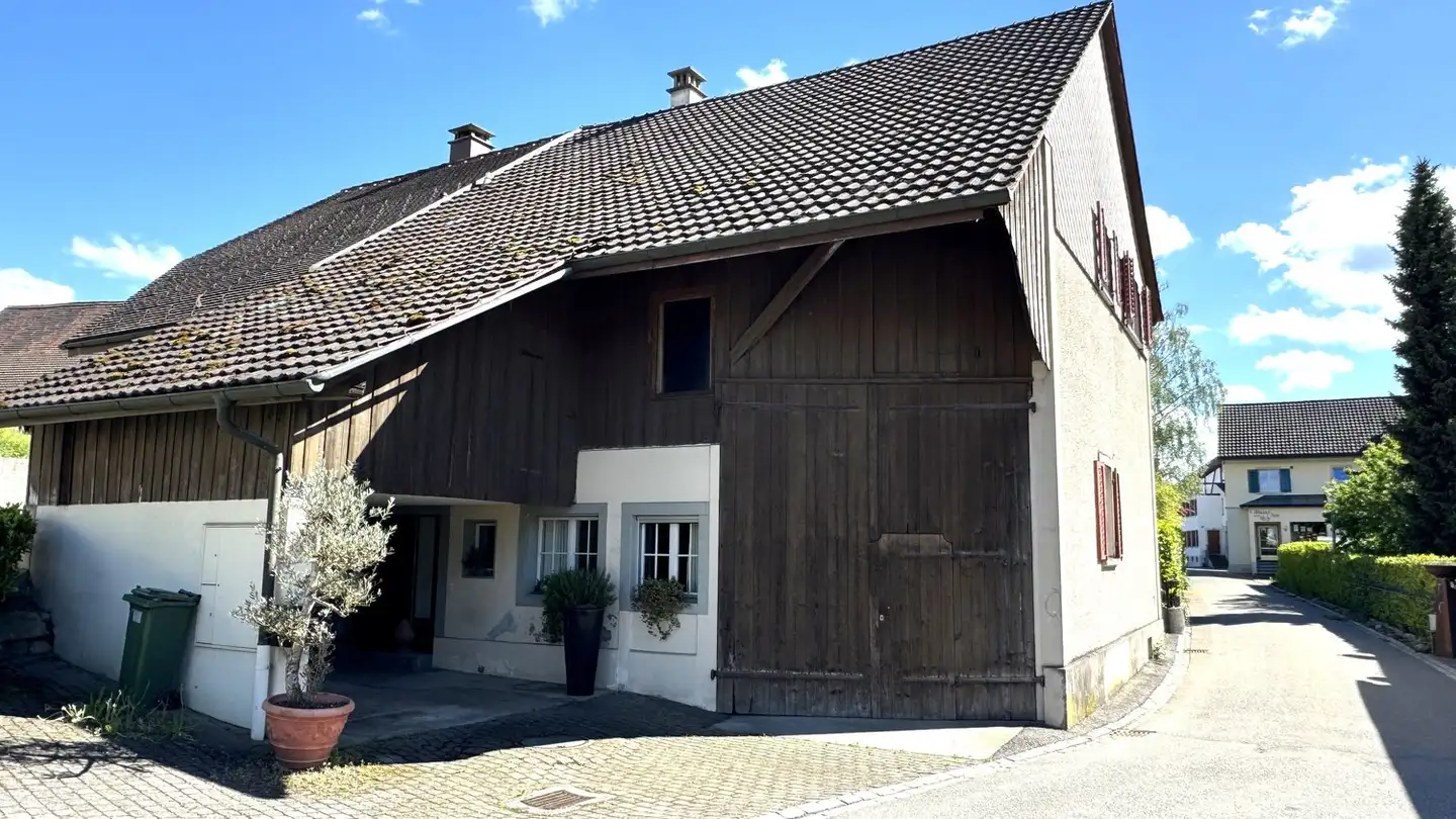 Einfamilienhaus mieten - Sennhüttenstrasse 1, 8444 Henggart - Foto 2