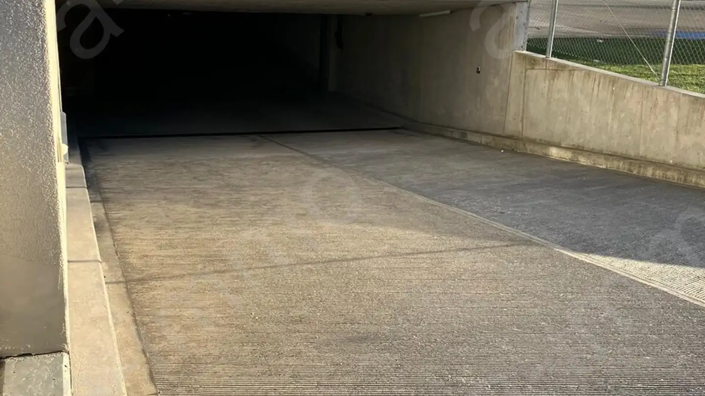 Überdachter Parkplatz kaufen - Zürcherstrasse 70, 7320 Sargans - Foto 4