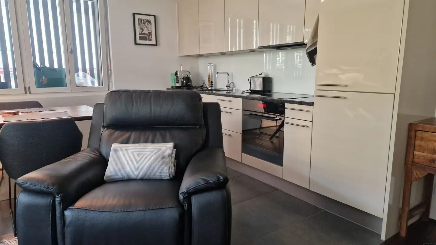 Appartement meublé à louer - 8107 Buchs ZH - Photo 2