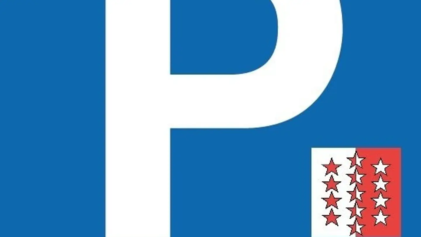 Outdoor parking space for rent - Avenue Maurice-Troillet 65, 1950 Sion