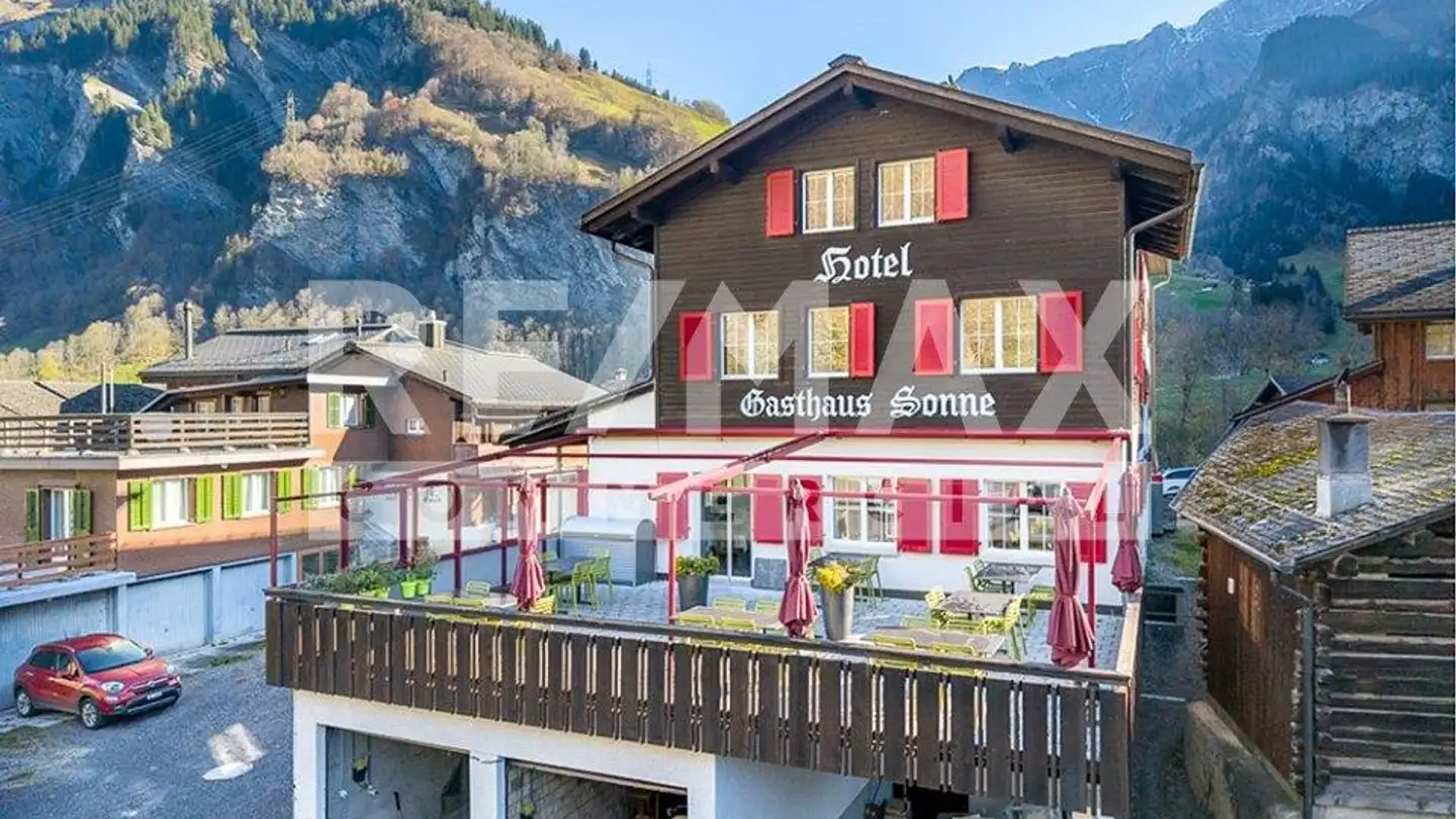 Ristorante in vendita - Dorf 24, 8767 Elm