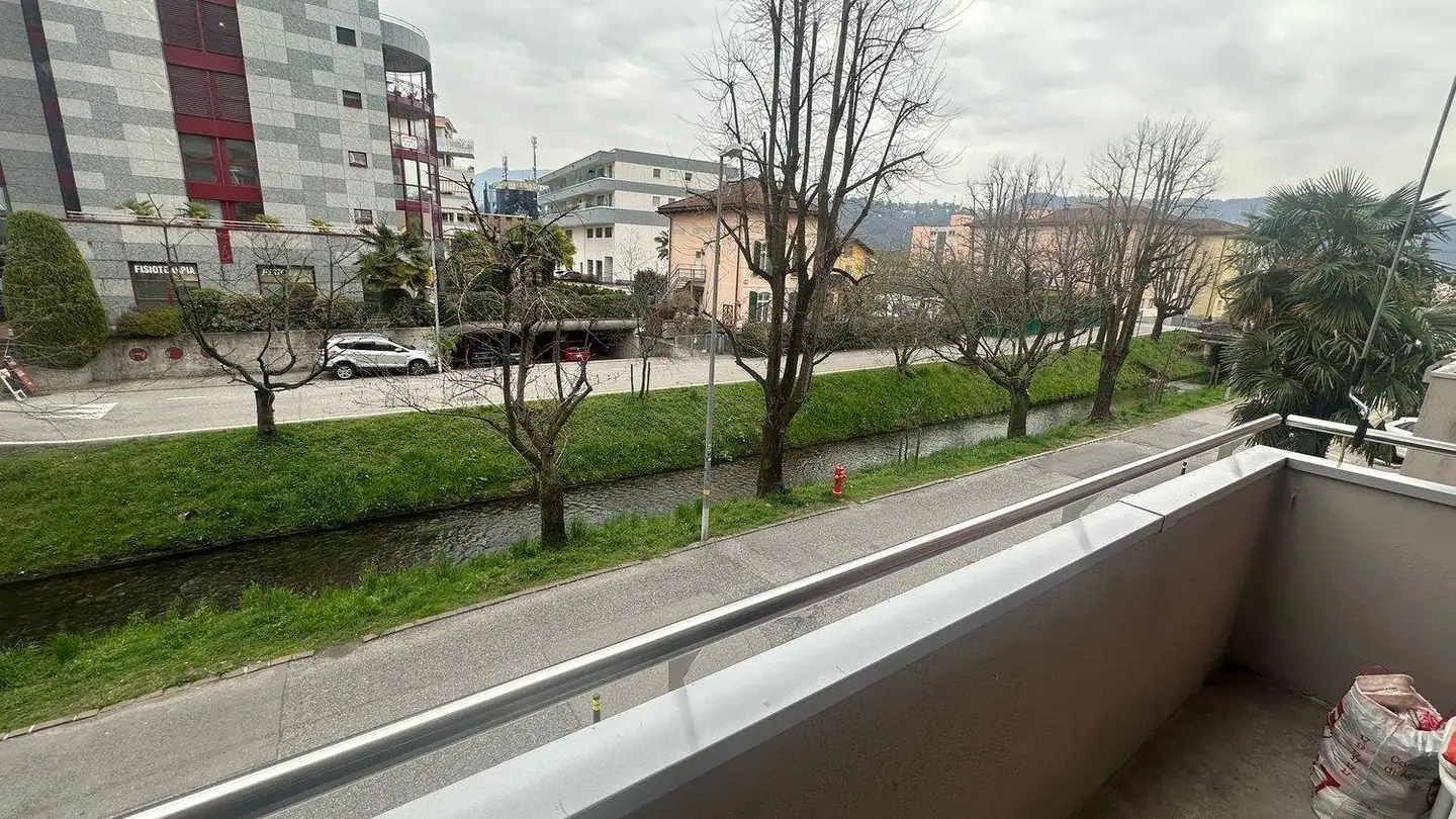 Appartamento in affitto - Via Ponte Vecchio 4, 6807 Taverne - Photo 4