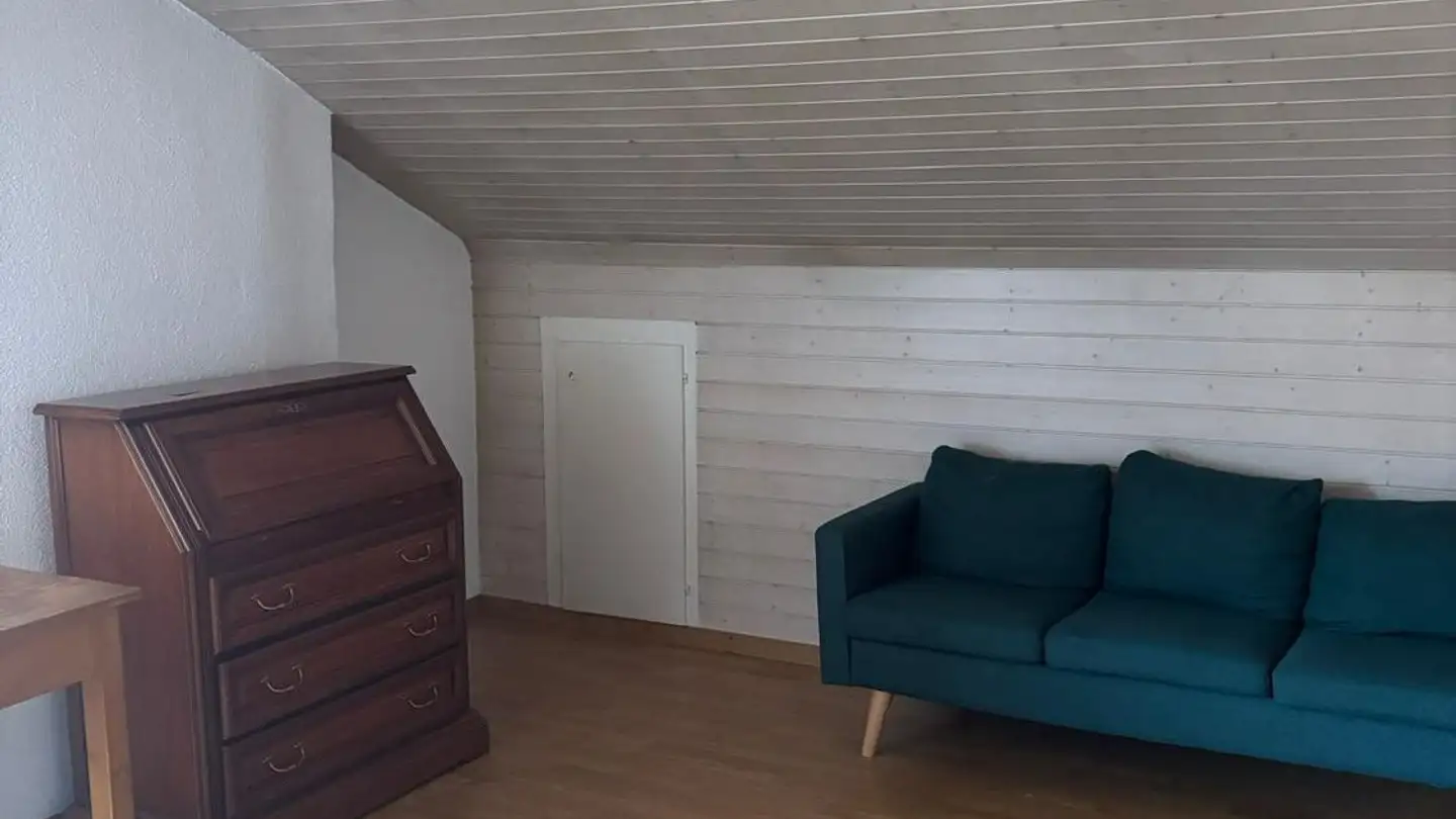 Wohnung mieten - Güetlistrasse 3, 8132 Hinteregg